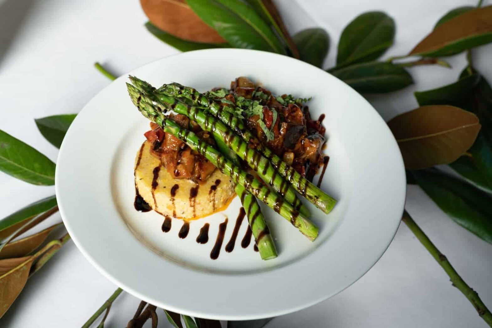 entree meal with asparagus