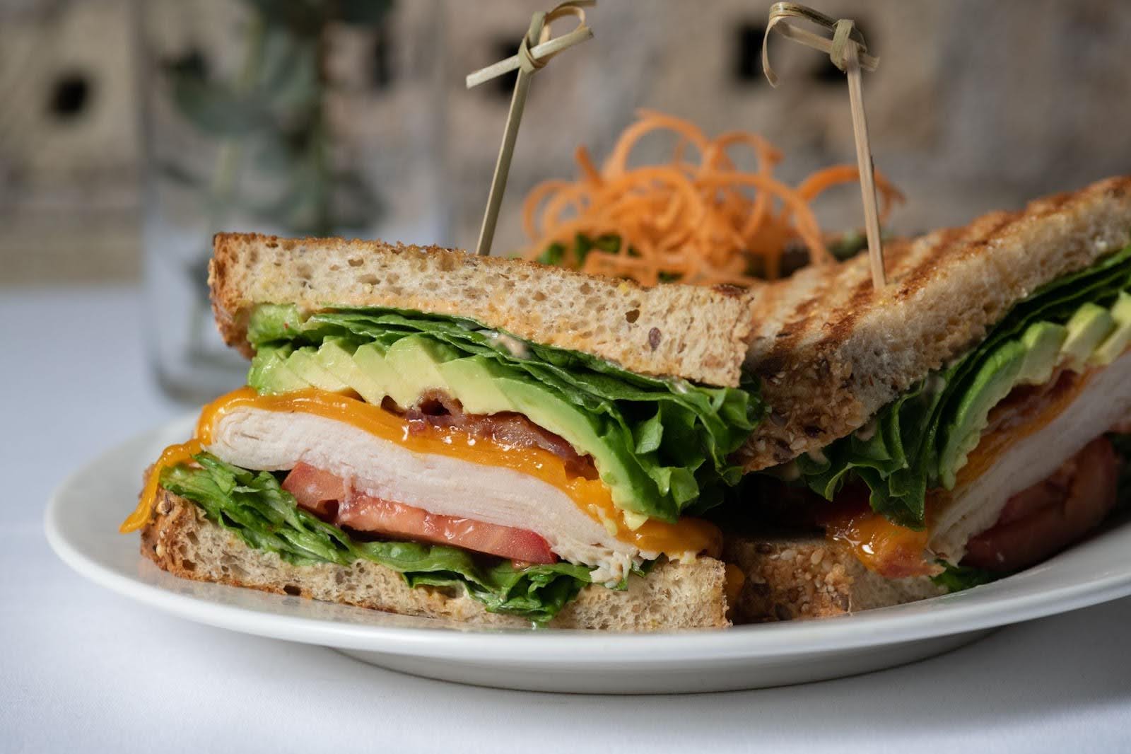 (2)CreativeCorporateLunchIdeastoImpressYourTeamandClients|Kafe421